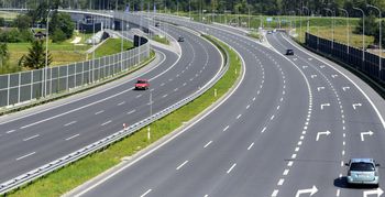 Dobre wieści dla turystów. W 2026 r. Polacy nad Bałtyk dojadą szybciej