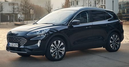 Ford Kuga Hybrid niebawem w salonach. Kosztuje niewiele więcej niż diesel