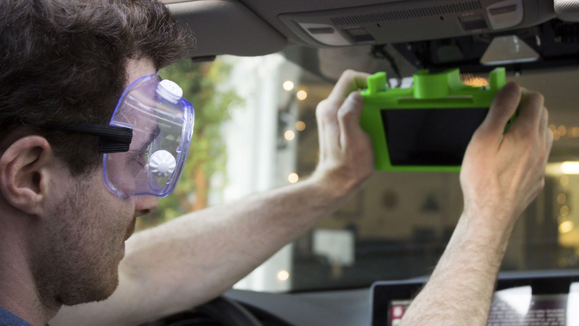 George Hotz rzuca wyzwanie Tesli. Moduł Comma One zmieni dowolny samochód w pojazd autonomiczny 8