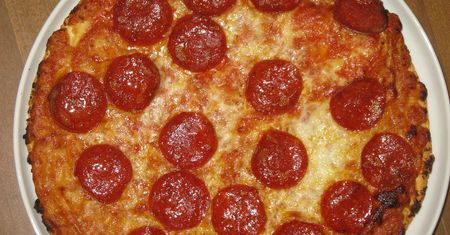 Wołowo-wieprzowa kiełbasa pepperoni w plastrach