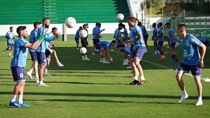 Skutki koronawirusa odczuli piłkarze Goias i Sao Paolo