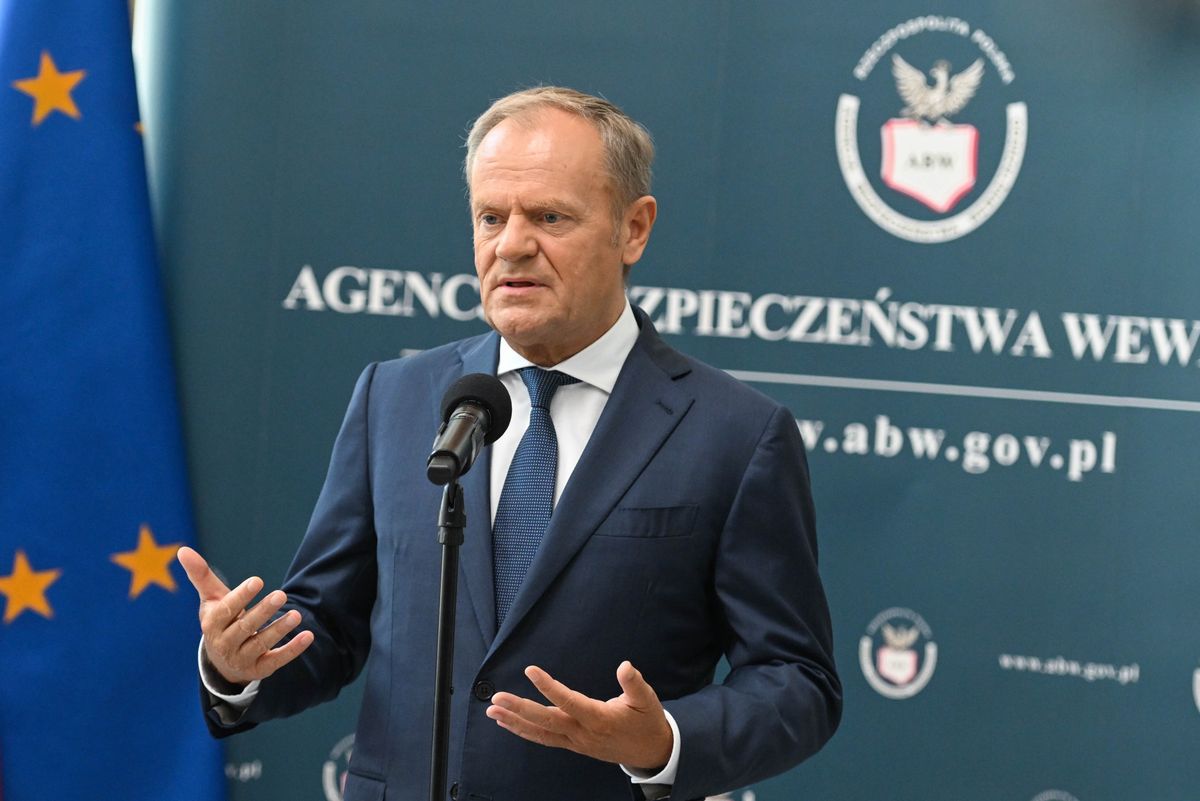 "Tusk, już jako premier, zdaje się coraz odważniej sięgać po metodę polityczną nowoczesnego konserwatyzmu"