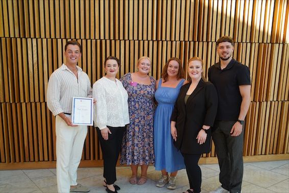 Finaliści Queen Sonja Singing Competition 2025, od lewej: Paweł Horodyski, Justyna Khil, Kathleen O’Mara, Hannah Edmunds, Meridian Prall, Vladyslav Buialskyi
