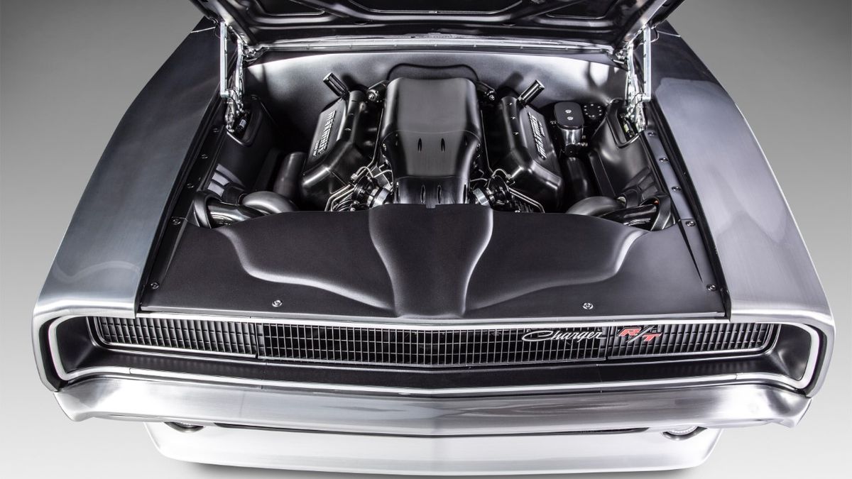 Silnik V8 HEMI ma 9,4 litra pojemności, podwójne turbo i ponad 2250 KM