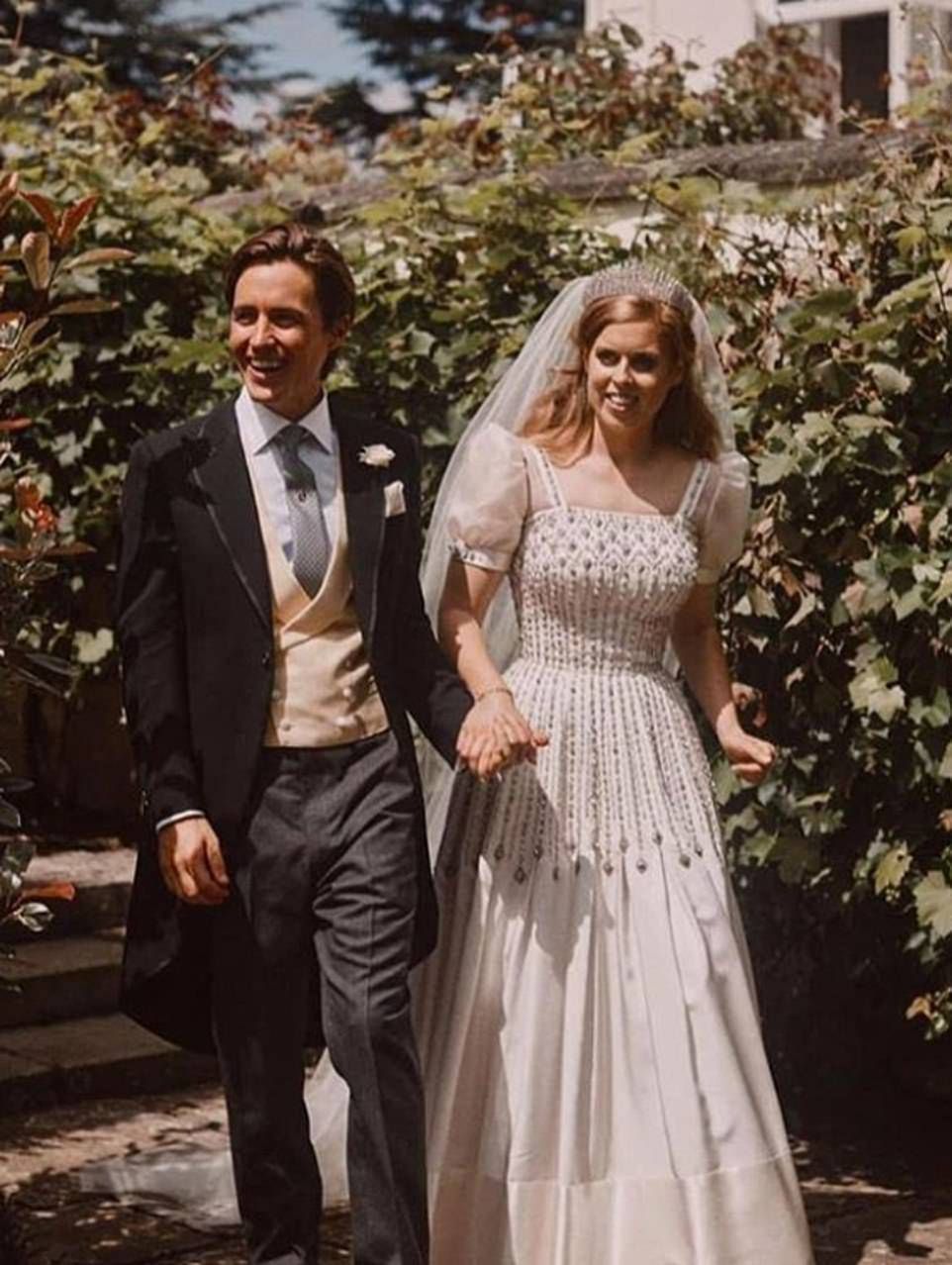 Księżniczka Beatrice i Edoardo Mapelli Mozzi – ślub