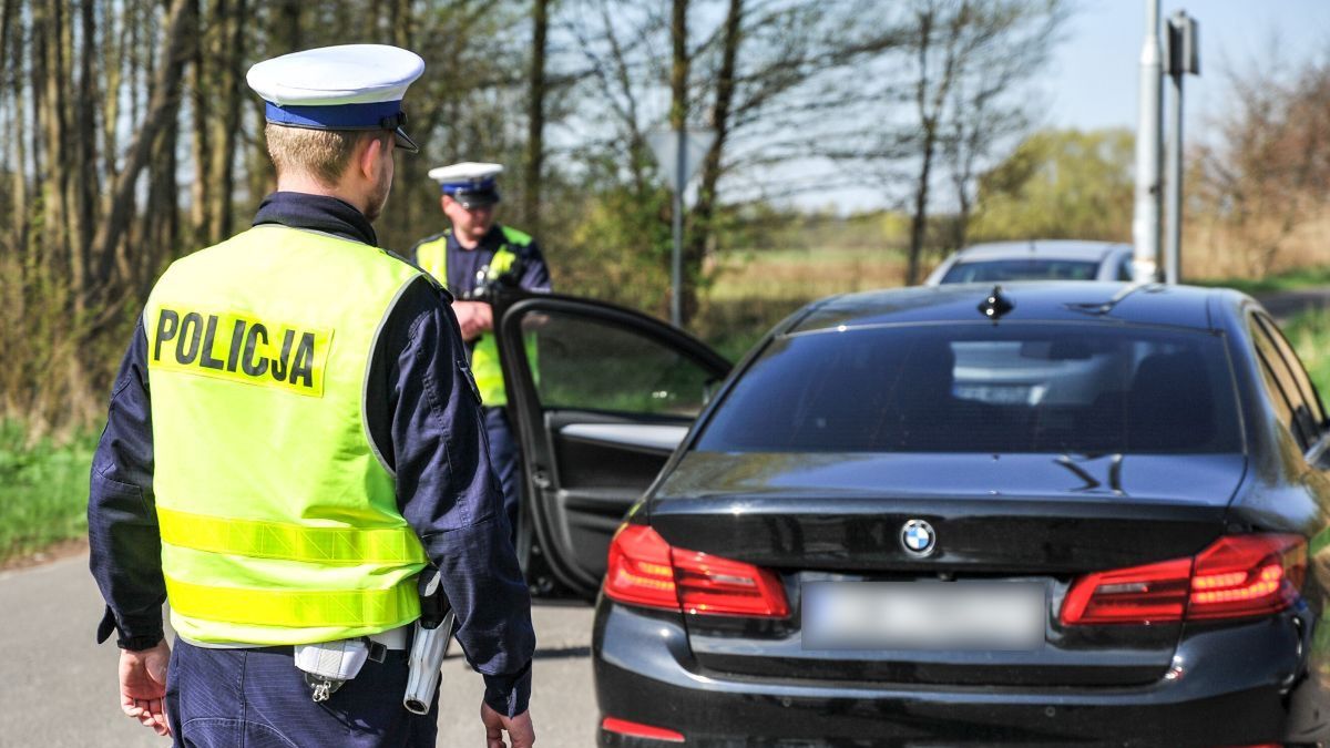 Przepisy się zaostrzą, ale tylko dla młodych kierowców