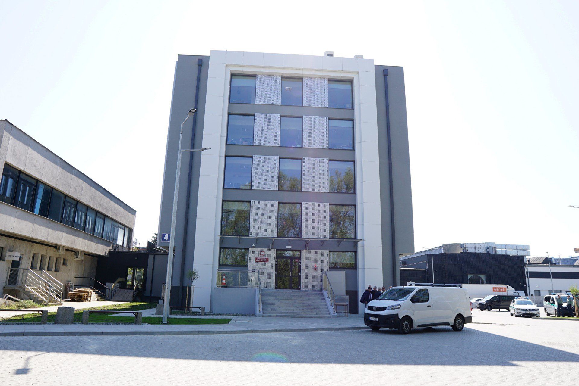 Osoby nie będące w formalnym związku z wysokimi zarobkami