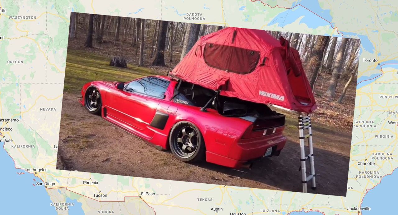 NSX z namiotem na dachu to niecodzienny widok.