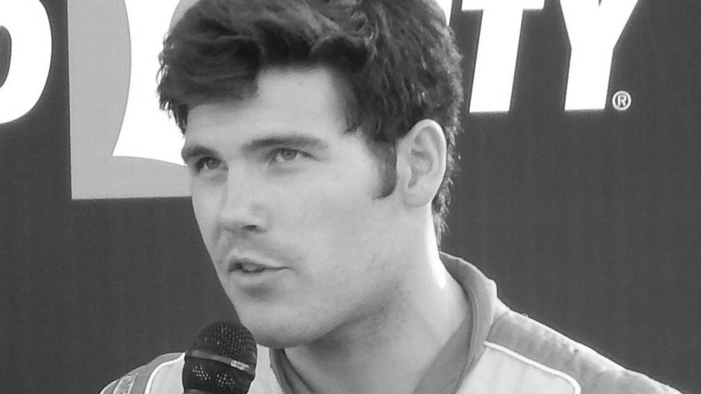 Wikimedia Commons / NascarKing / Na zdjęciu: John Wes Townley