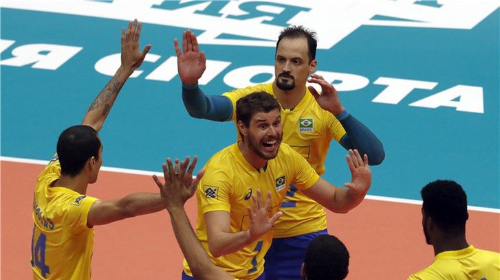 Materiały prasowe / FIVB / Na zdjęciu: siatkarze reprezentacji Brazylii