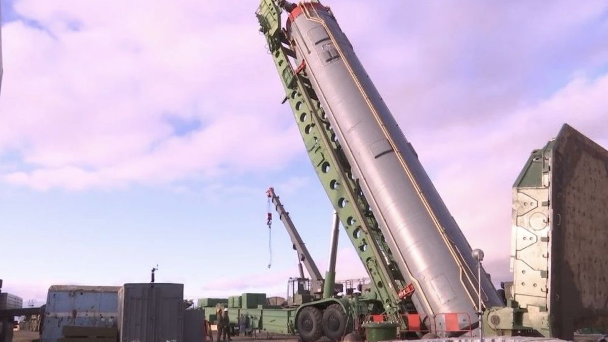 Baza, hipersonicznego Awangard