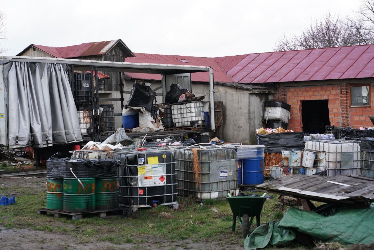 Szołajdy: Po sześciu latach pozbędą się toksycznej bomby. Rząd przeznacza miliony na usuwanie nielegalnych składowisk
