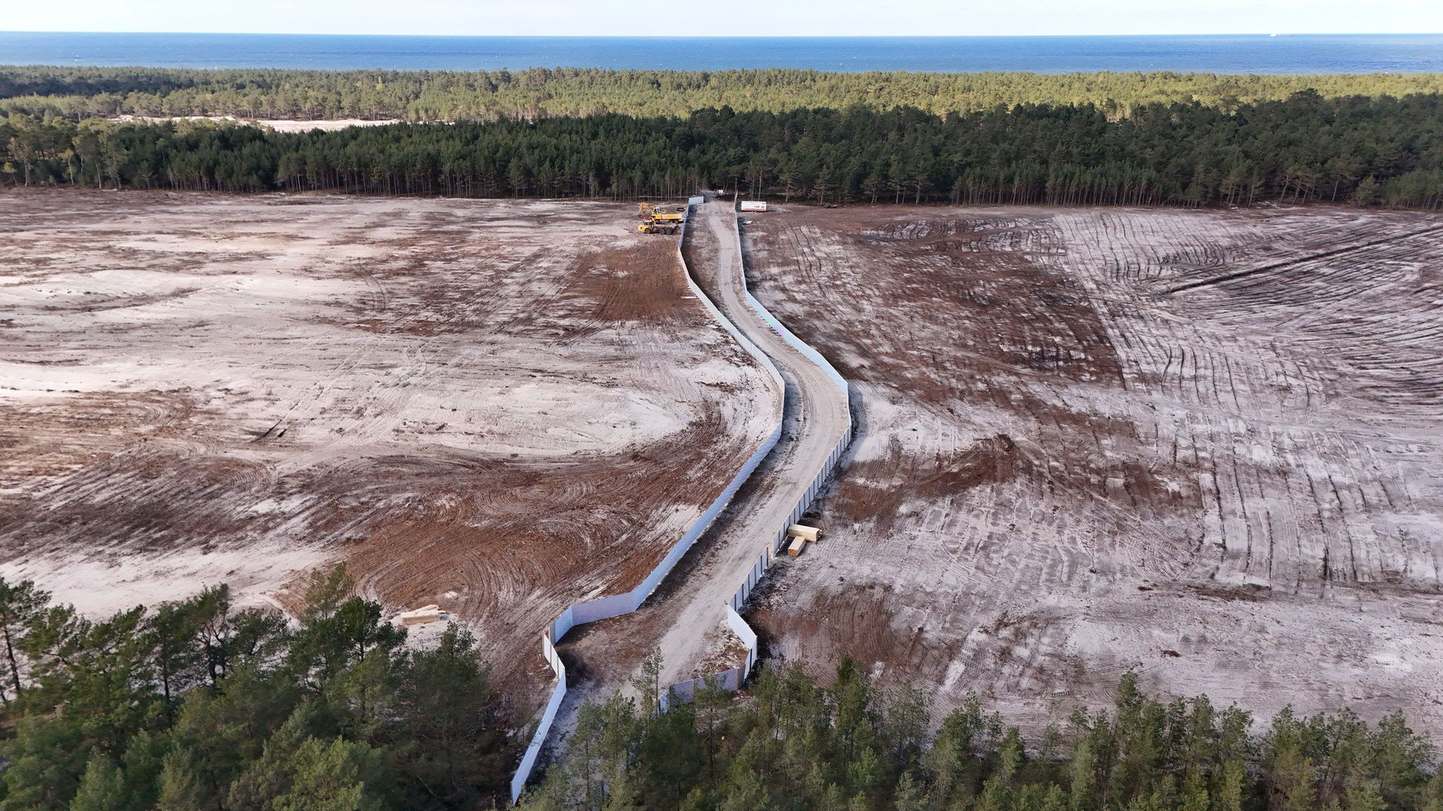 Wykarczowany las pod budowę elektrowni jądrowej w gminie Choczewo