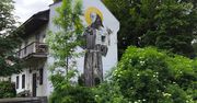 Wystarczy godzina samolotem. Niepozorne miasto przyciąga jak magnes