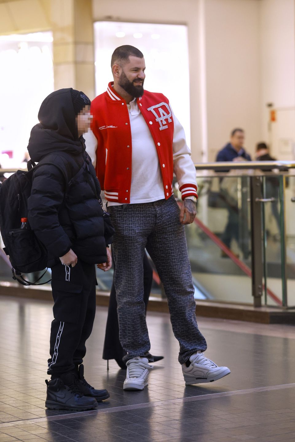 Wojciech Gola i Sofi "przyłapani" przez paparazzi