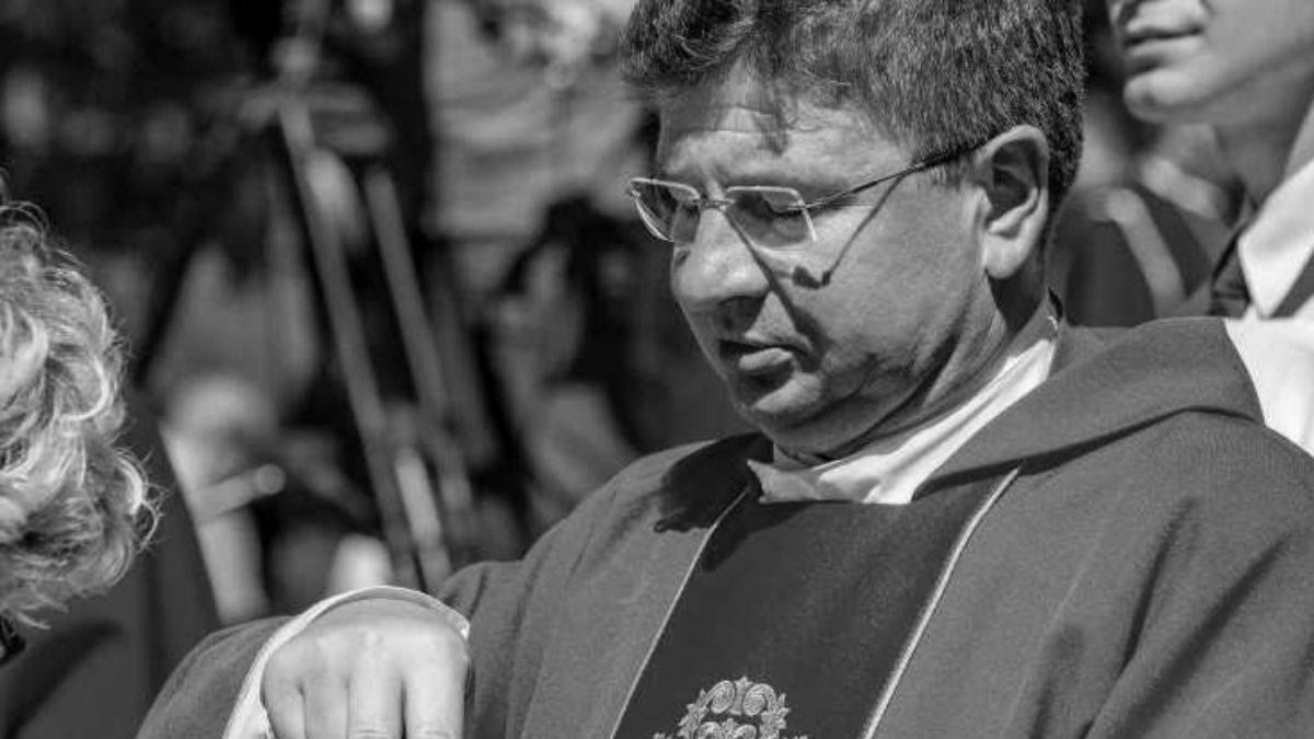 Nie żyje Ksiądz Arkadiusz Pietruszewski 