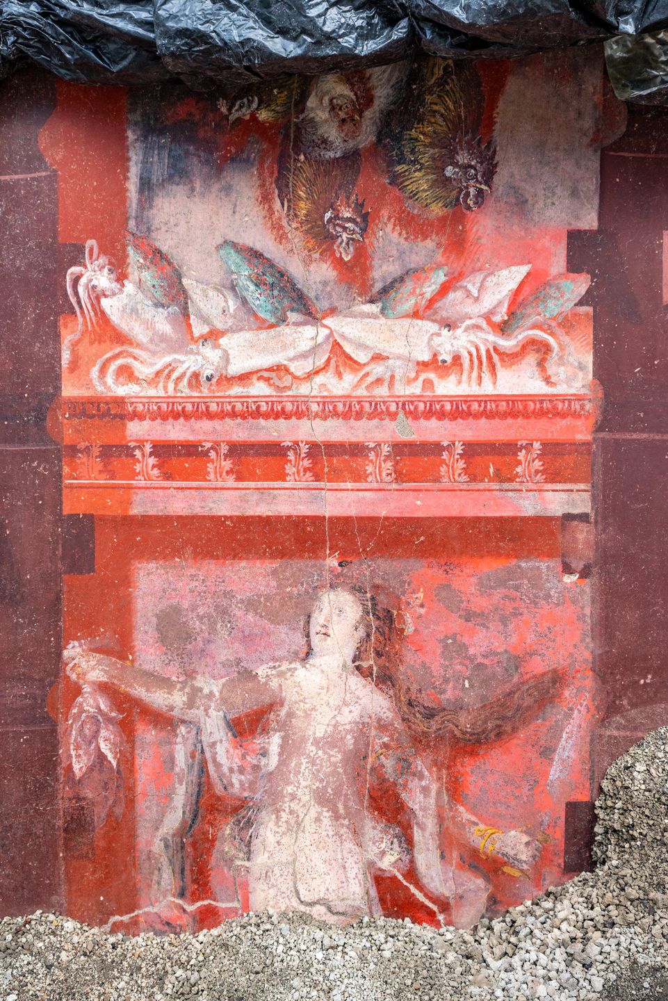 W Pompejach odkryto niezwykle rzadki fresk z kultem Dionizosa