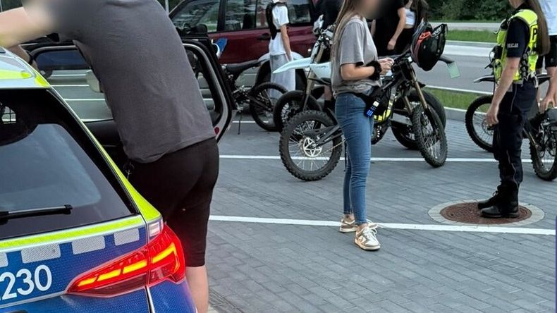 Matka 14-latka musi teraz zapłacić wysoki mandat