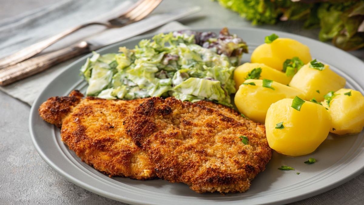 Kotlety schabowe - Pyszności; źródło: Stock