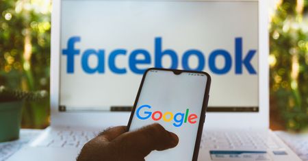 Google i Facebook pozwany przez 125 gazet. Media straciły ponad 30 mld dol. na sukcesie gigantów