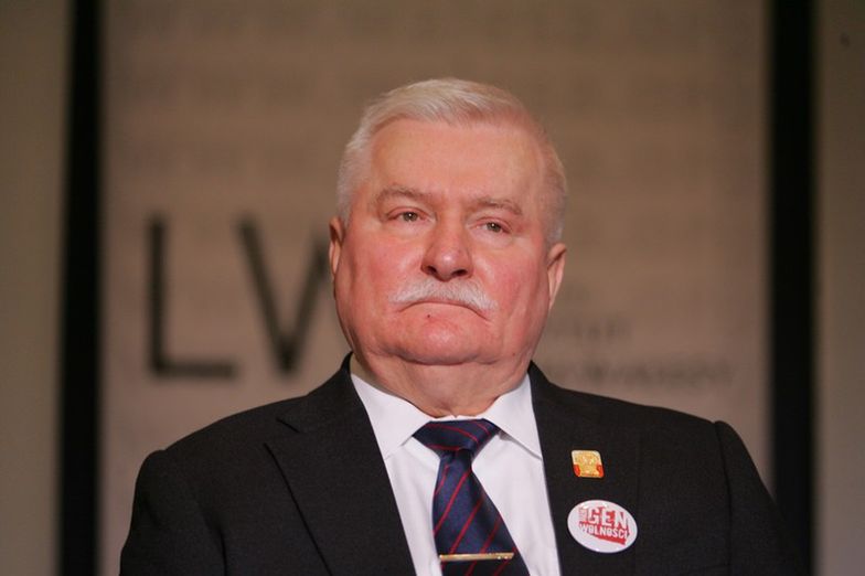 Lech Wałęsa złożył hołd pomordowanym