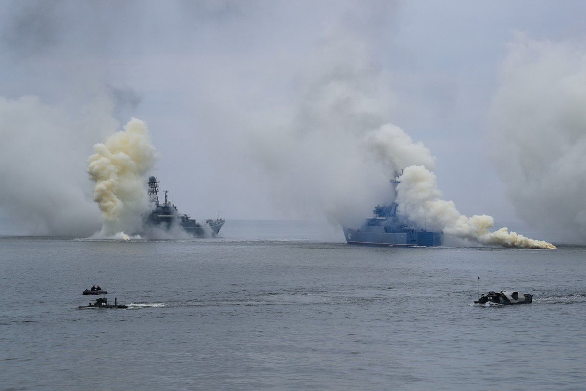 "Naval Interaction-2022". Rosja i Chiny rozpoczynają manewry