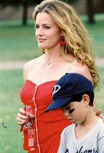 Elisabeth Shue