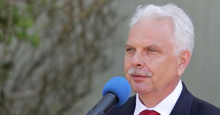 Przywileje dla zaszczepionych? Minister Waldemar Kraska o planach