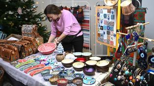 Warszawa: Muzeum Azji i Pacyfiku zamieniło się w świąteczny bazar