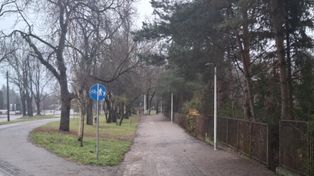 Suwałki: Nowe latarnie rozświetlą pieszym i rowerzystom chodnik