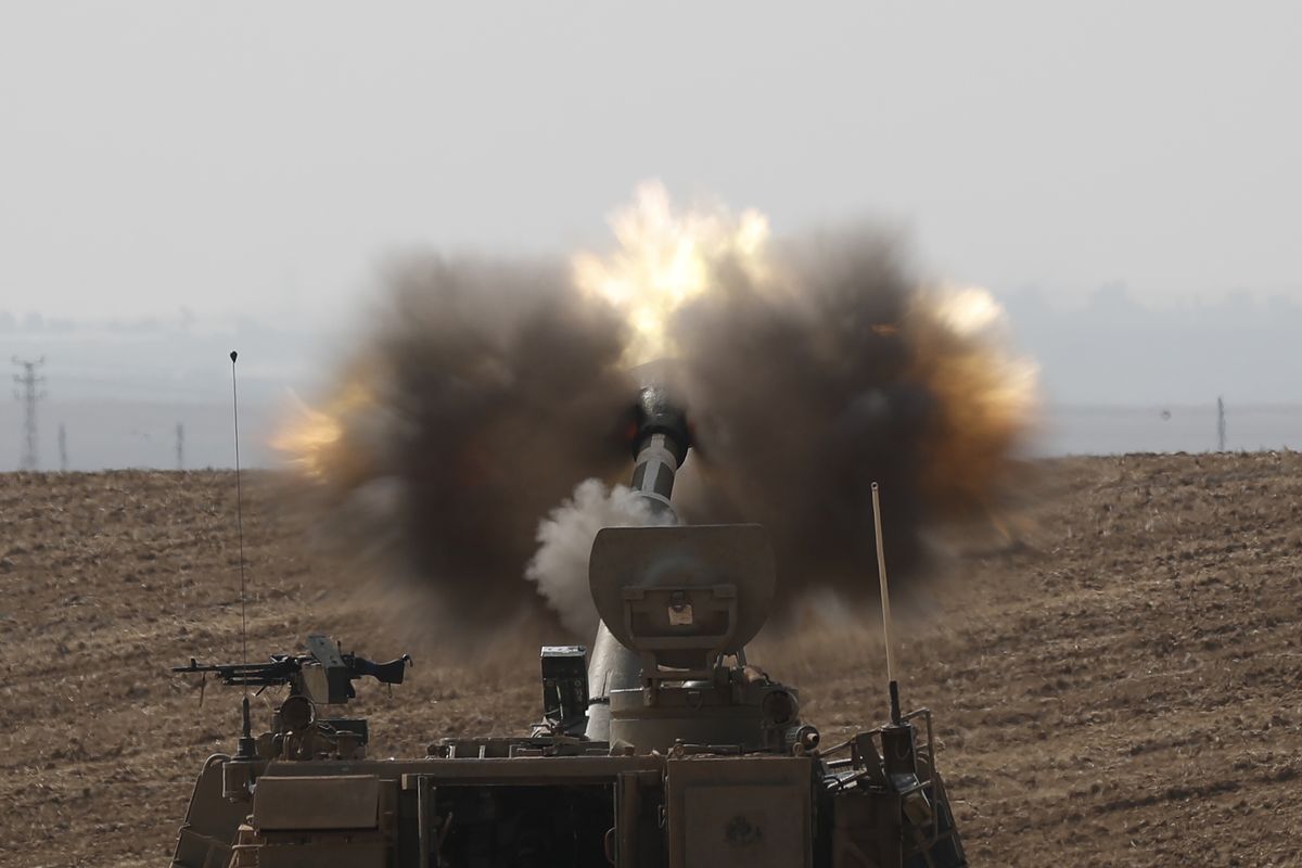 Izraelska artyleria podczas ostrzału strefy Gazy
