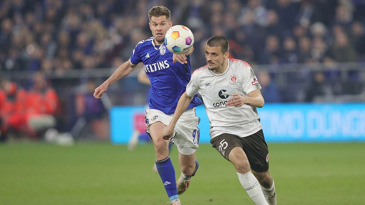 Getty Images / Jan Fromme - firo sportphoto / Na zdjęciu: Adam Dźwigała