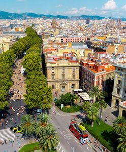 Polacy kupują domy w Hiszpanii. Wpadają w pułapkę. Kary są ogromne