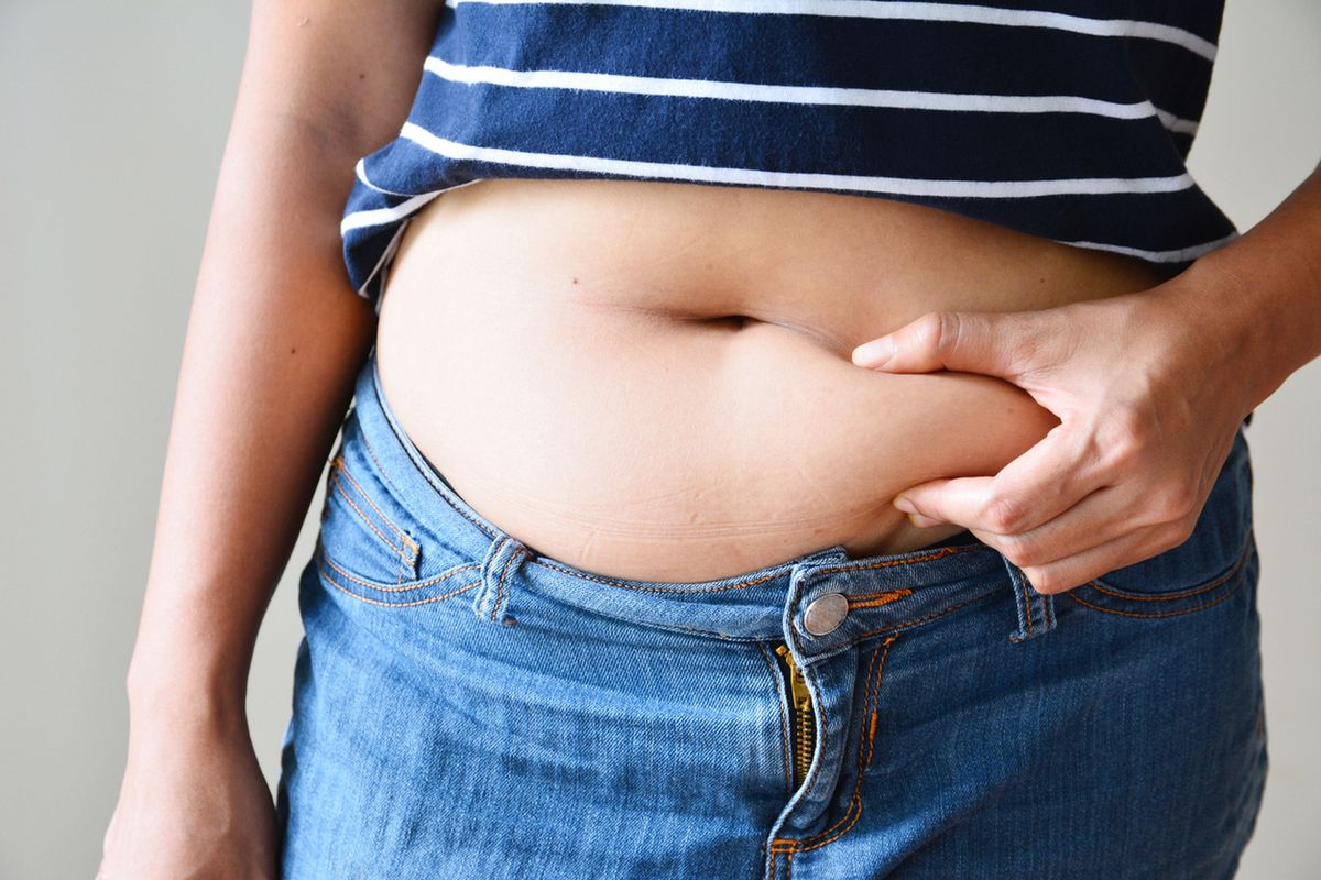 Tkanka tłuszczowa – rodzaje, rola, skutki nadmiaru i niedoboru