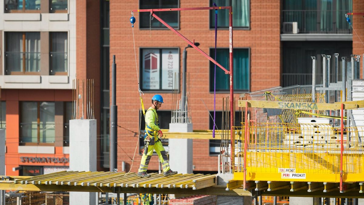 Wrzesień 2016 r. Prace budowlane przy ul. Pawiej w Krakowie