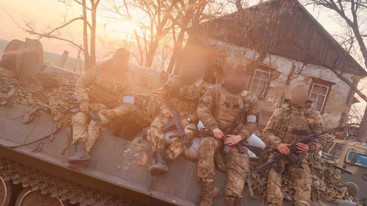 Najemnicy z Grupy Wagnera rekrutują lekarzy na Ukrainę