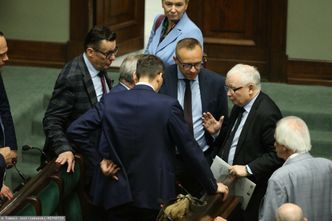 Projekt PiS to "Koryto plus"? "Ustawa stołkowa. Widać, że pieniądze w spółkach są najważniejsze"