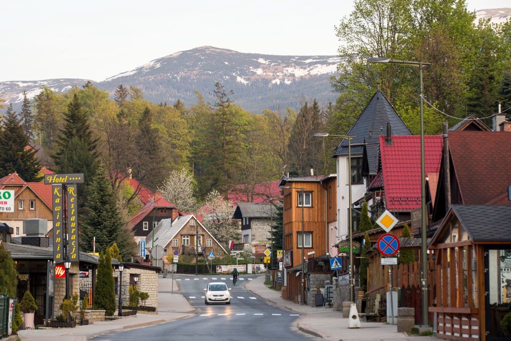 Od 1000 zł za 3 dni. Czekają z rezerwacją do ostatniej chwili