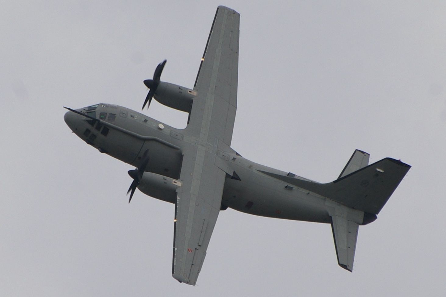 Samolot transportowy C-27J słynie ze zwrotności