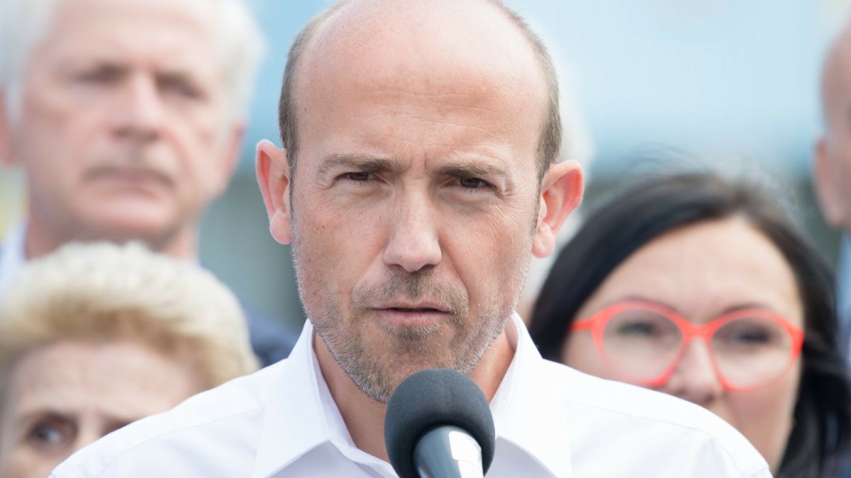 Akcja Kierunek przysz?o?? z Donaldem Tuskiem w Gda?sku19.07.2021 Gdansk Akcja Koalicji Obywatelskiej Kierunek przyszlosc  Fot.  Wojciech Strozyk/REPORTERN/z: Borys BudkaWojciech Strozyk/REPORTER