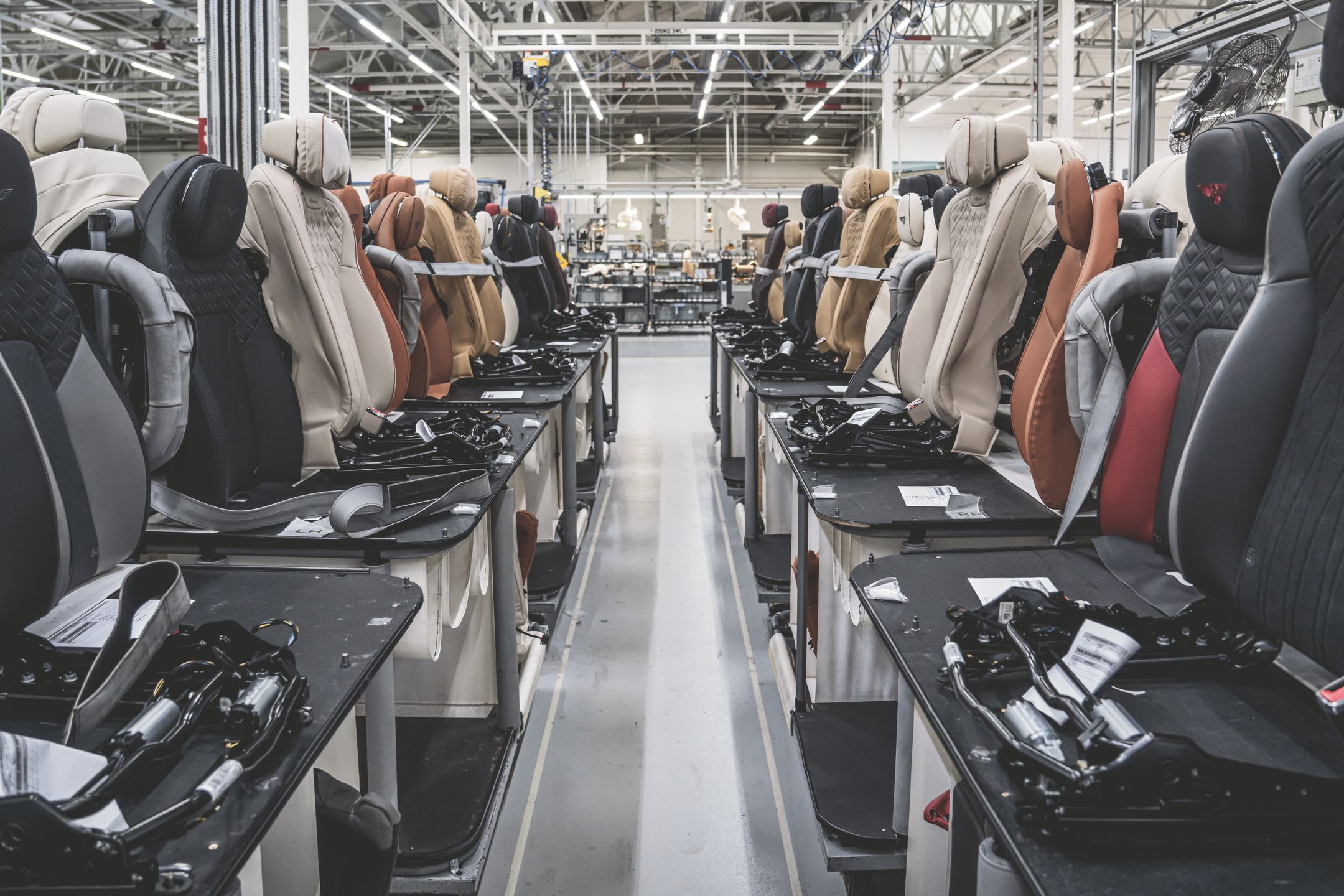 Tak powstaje Bentley Bentayga