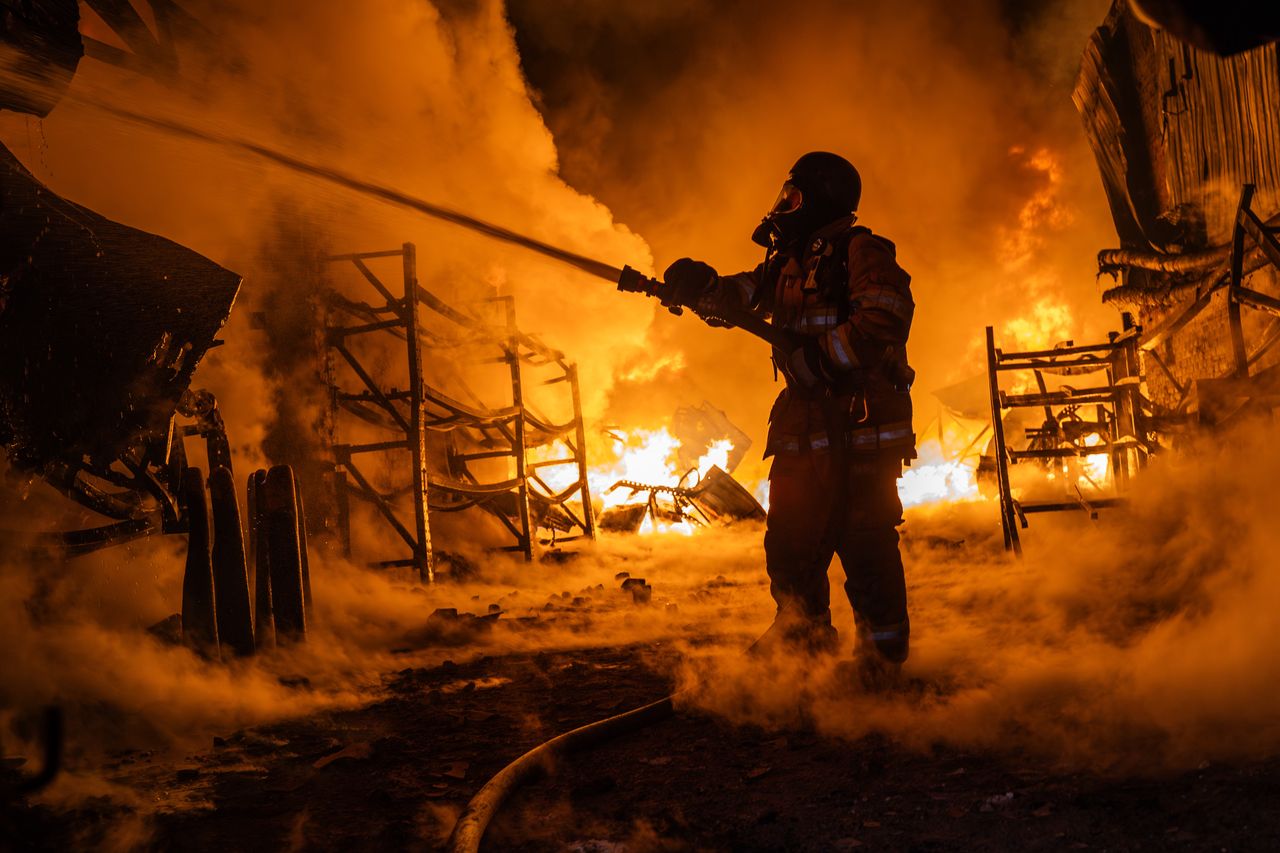 Ukraine burns the fuel base of Russia (illustrative photo)