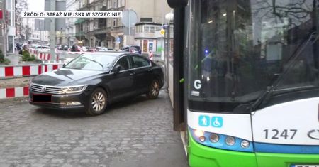 5 tysięcy mandatu i koszt holowania. “Drogie parkowanie” na trasie autobusu w Szczecinie