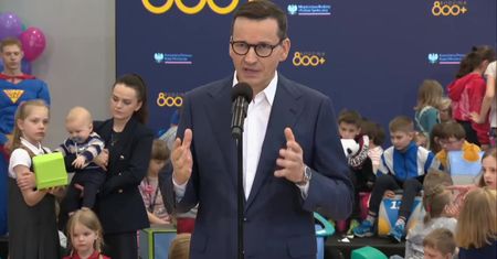 Morawiecki: mam pełne zaufanie zarówno do szefa MON, jak i wojskowych