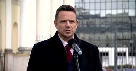 Sąd uchylił zgodę na “marsz niepodległości”. R. Trzaskowski: Na ulicach Warszawy nie ma miejsca na nienawiść i agresję