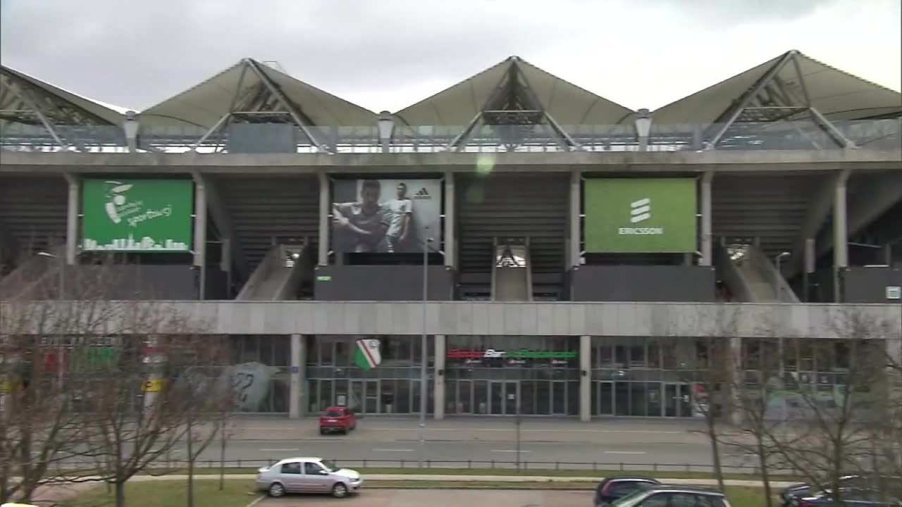 13 punktów, centralny na stadionie Legii. Warszawa chce szczepić 80 tysięcy osób tygodniowo.