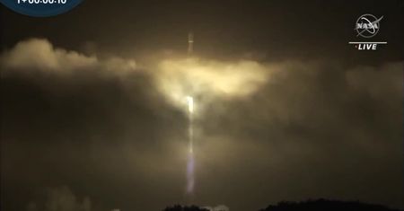 Rakieta Falcon 9 od SpaceX na kursie kolizyjnym z Księżycem