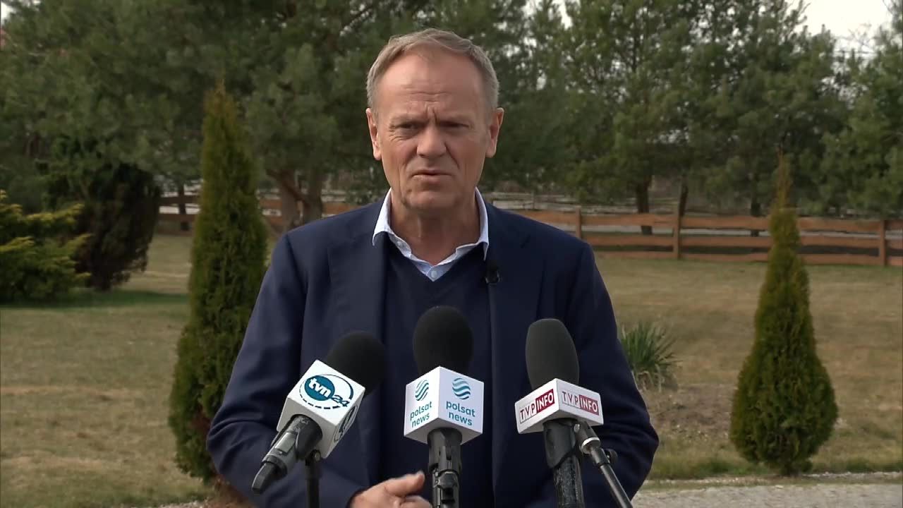 D. Tusk: W sprawie importu węgla potrzebne są decyzje, nie zapowiedzi. W maju na embargo będzie za późno