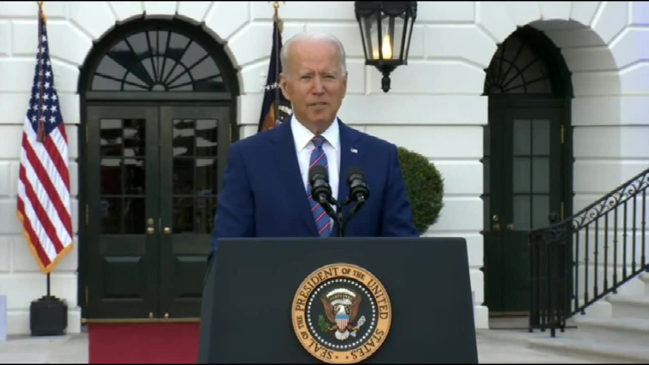 “Najbardziej patriotyczną rzeczą, jaką można zrobić, to zaszczepić się”. J. Biden w Dniu Niepodległości USA