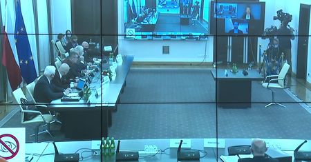 Komisja ws. Pegasusa. Ekspert Citizen Lab: Mamy dowody, że dane z urządzenia senatora Brejzy zostały ukradzione